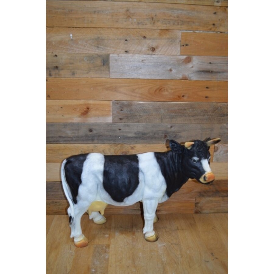 Landelijk polyester tuinbeeld van zwart bonte koe op ware grootte-1