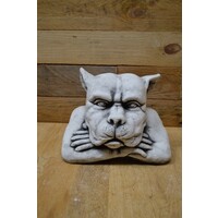 thumb-Voor zich uit starende waterspuwer – gotisch betonnen tuinbeeld-2