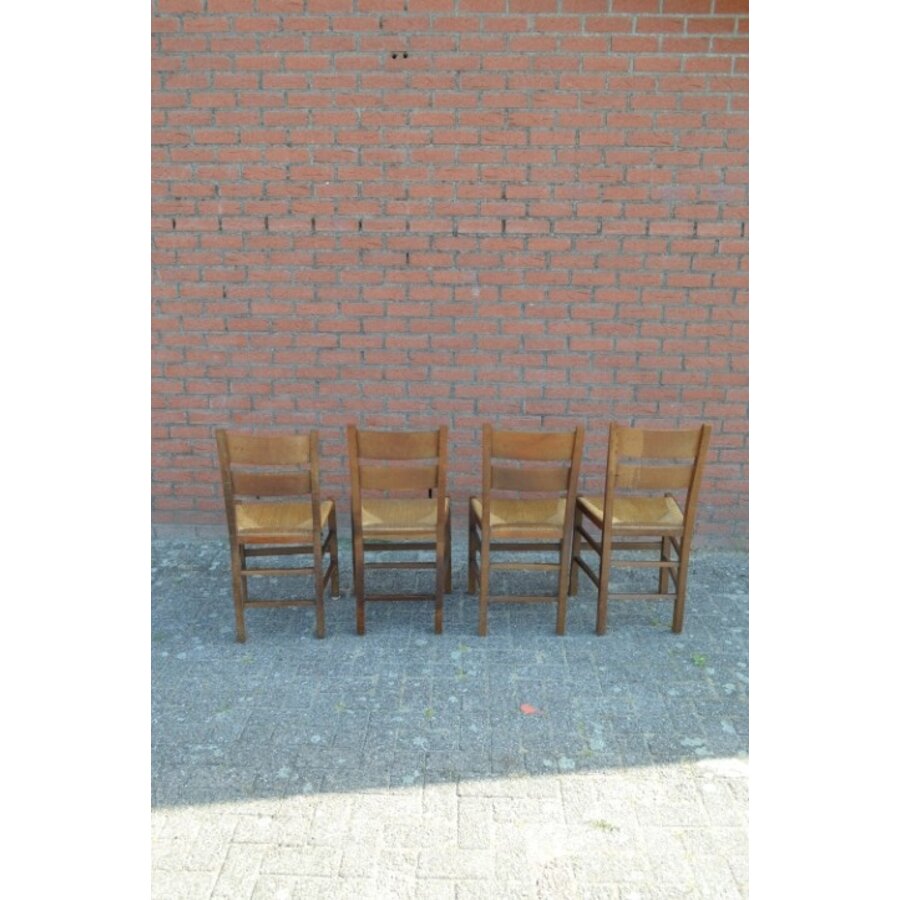Set van 4 oudhollandse houten keukenstoelen met biezen zitting-5
