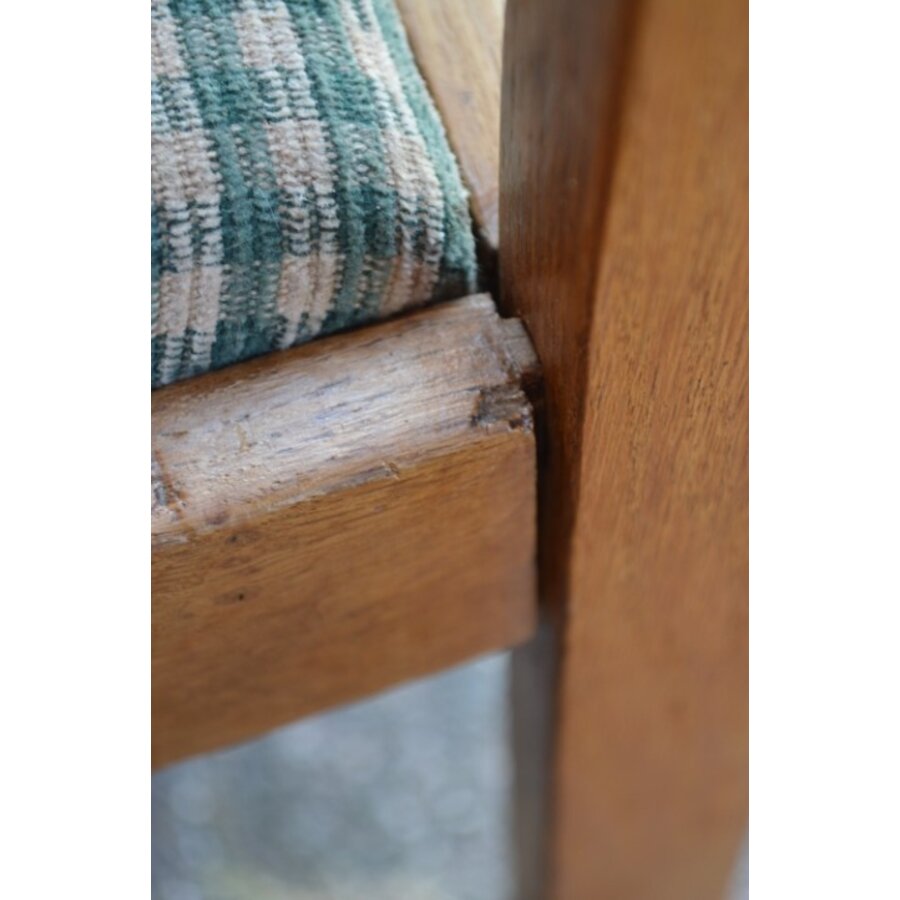 Set van 4 landelijke houten Hollandse stoelen met geblokte bouclé bekleding-7