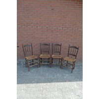 thumb-Set van 4 antieke Hollandse keukenstoelen met biezen zitting-1