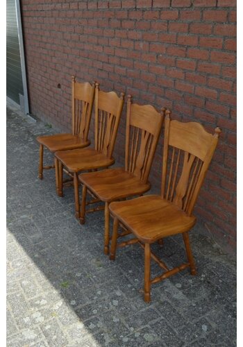 Eiken vintage keukenstoelen Meeuwis Karmo 