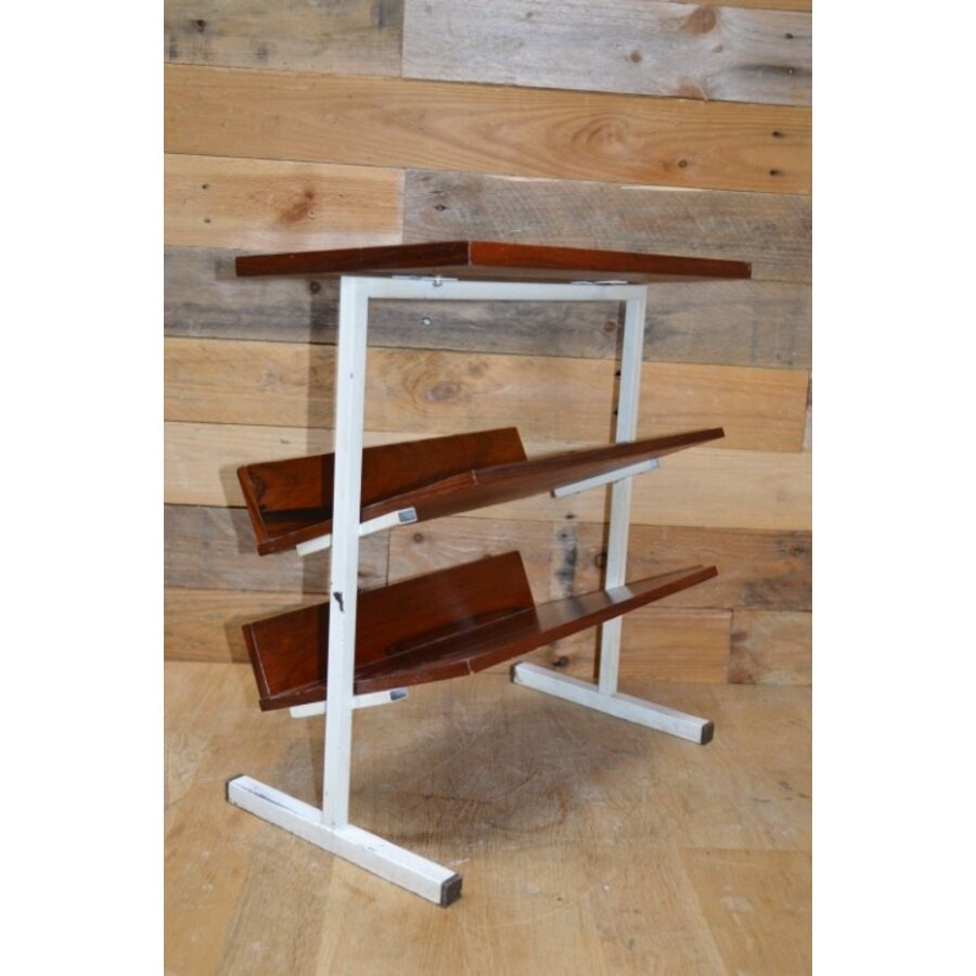 Retro mid-century lectuurtafel met teakhouten blad en metalen frame-5