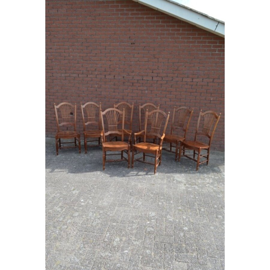 Set van 8 Provençaalse stoelen – eind 20e eeuw – met korenaar in rugleuning-1