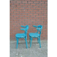 thumb-Set van 2 blauwe beukenhouten armstoelen – jaren 60 – vintage caféstoelen met halfronde rug-6