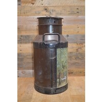 Oude metalen melkbus handbeschilderd – Boerderij en lindeboom, decoratief en nostalgisch