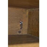 Antiek eiken art deco hangkastje met facet geslepen glas