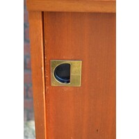 thumb-Mid Century kastje – retro houten schuifdeurkast jaren 60-3