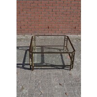 thumb-Salontafel in de stijl van Peter Ghyczy – geborsteld messing met facetglas-2