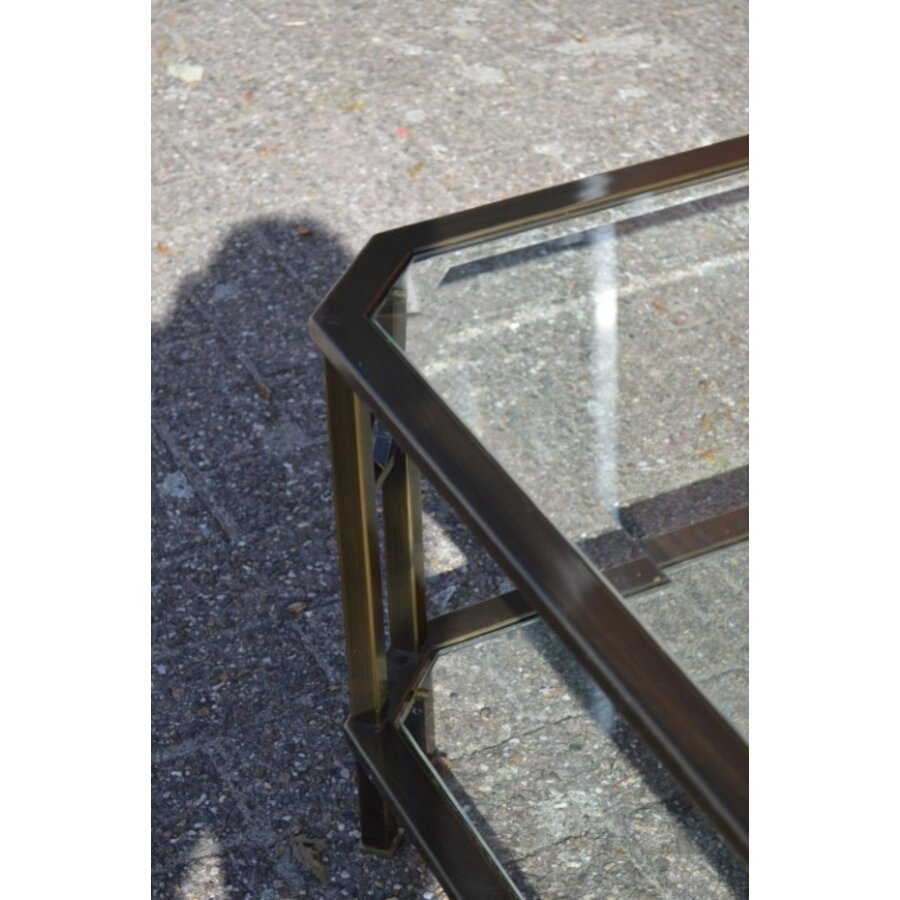 Salontafel in de stijl van Peter Ghyczy – geborsteld messing met facetglas-4