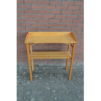 thumb-Tweedehands oppot sidetable van vurenhout voor buitengebruik-2
