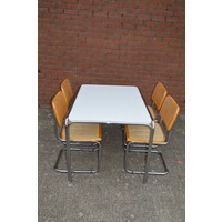 thumb-Vintage eettafel met chromen buizenframe en vier Sesca B32 stoelen van Thonet Italië.-2