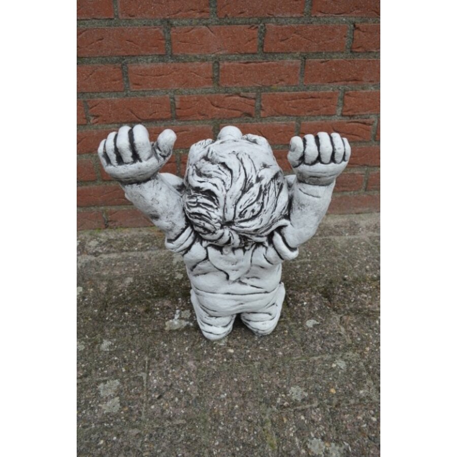 Ludiek betonnen beeld van een uitrekkende luie gapende trol-5