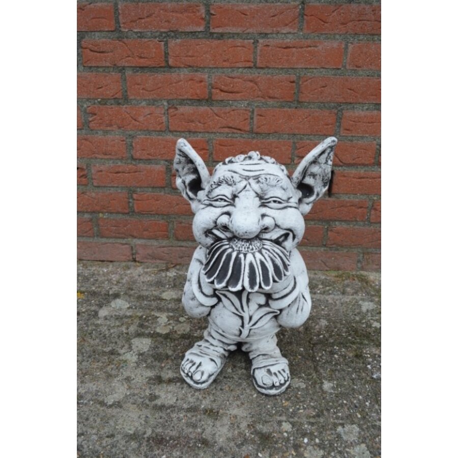 Betonnen trol met bloem – Ludiek tuinbeeld voor binnen en buiten-2