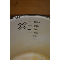 thumb-Oud wit geëmailleerd kannetje met handvat – Mid century keuken- of plantenaccessoire-2