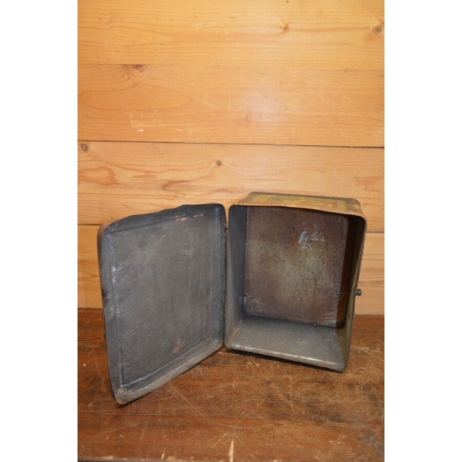 Antiek blik met gregoriaanse beschilderingen – Wed. J. Bekkers Dordrecht – Decoratief object-9