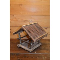 thumb-Vogelvriendelijk houten voederhuisje van berkenhout – handgemaakt en weerbestendig-1