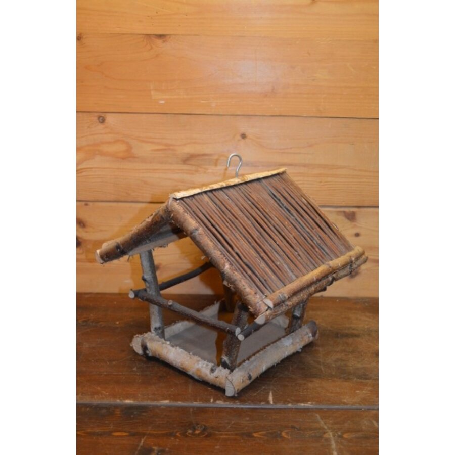 Vogelvriendelijk houten voederhuisje van berkenhout – handgemaakt en weerbestendig-1