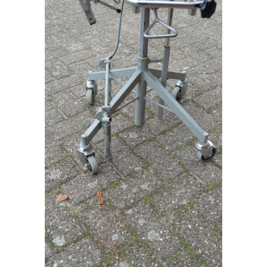 Retro Mercado Rehab werkstoel – Zweeds design uit de jaren 60 voor creatieve werkplekken-10