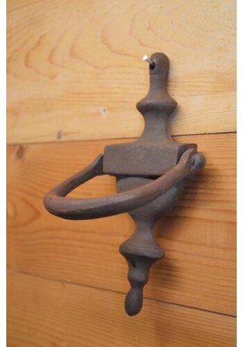 Deurklopper van gietijzer 