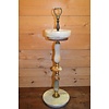LoodsVol, Tweedehands Decoratieve staande asbak van messing en onyxmarmer – Hollywood Regency-stijl
