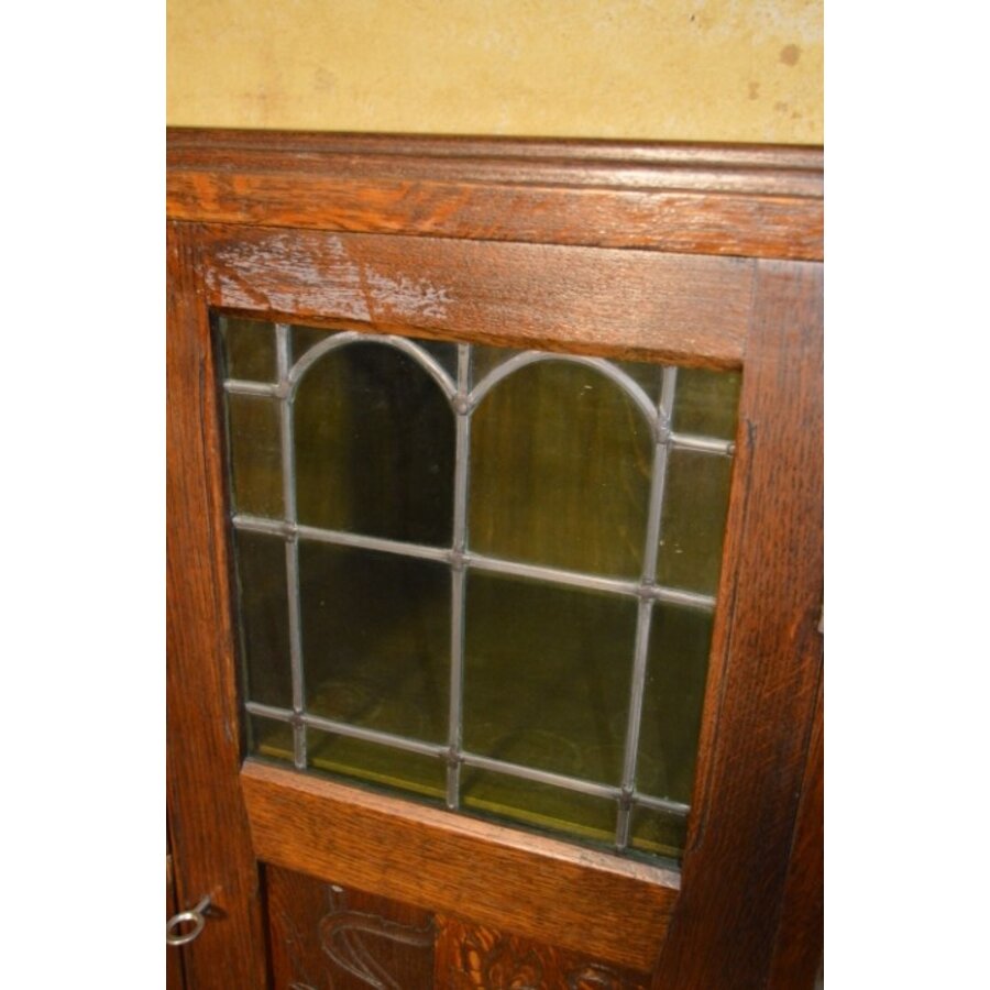 Kleine eikenhouten Art Deco kast met glas-in-lood deuren-7
