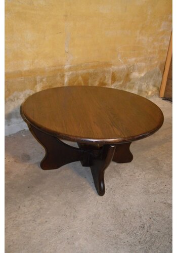 Ronde eikenhouten salontafel 