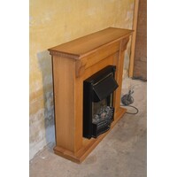 thumb-Eiken schouw met elektrische open sfeerhaard in klassieke stijl-4