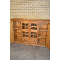 thumb-Massief grenenhouten hoog dressoir met glasdeurtjes en laden-4