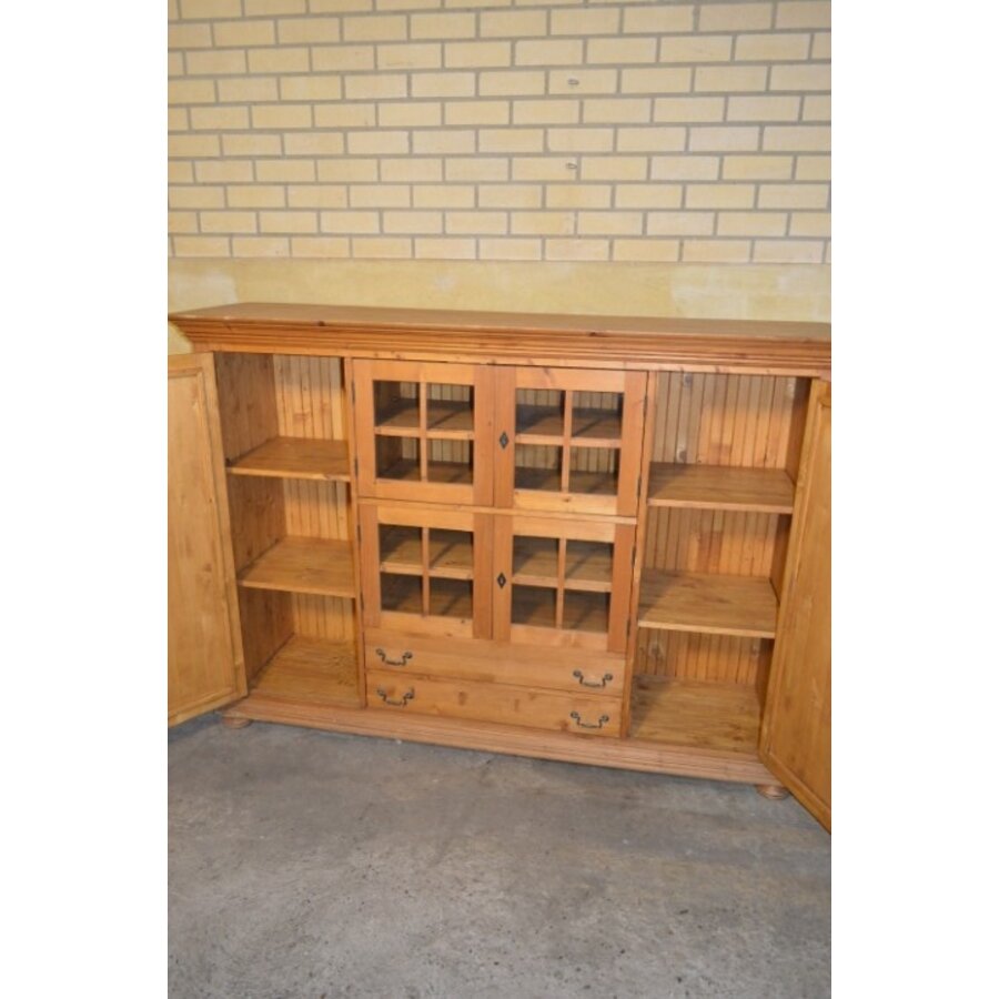 Massief grenenhouten hoog dressoir met glasdeurtjes en laden-4