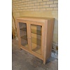 LoodsVol, Tweedehands Moderne eikenhouten vitrinekast met glazen legplanken