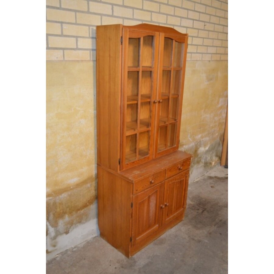 Vintage grenen buffetkast met vitrinedeel-1