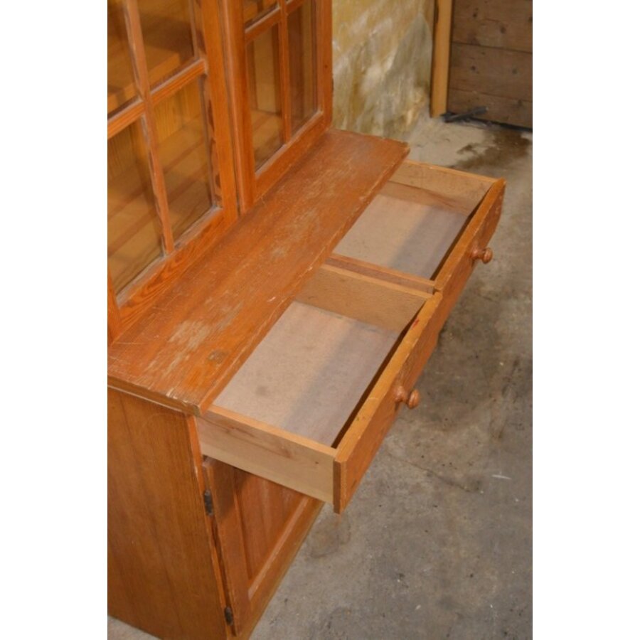 Vintage grenen buffetkast met vitrinedeel-4