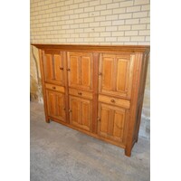 thumb-Massief eiken kloosterdressoir met paneeldeuren en lades-2