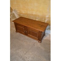 thumb-Eiken klepkast met twee deurtjes en bovenklep-2