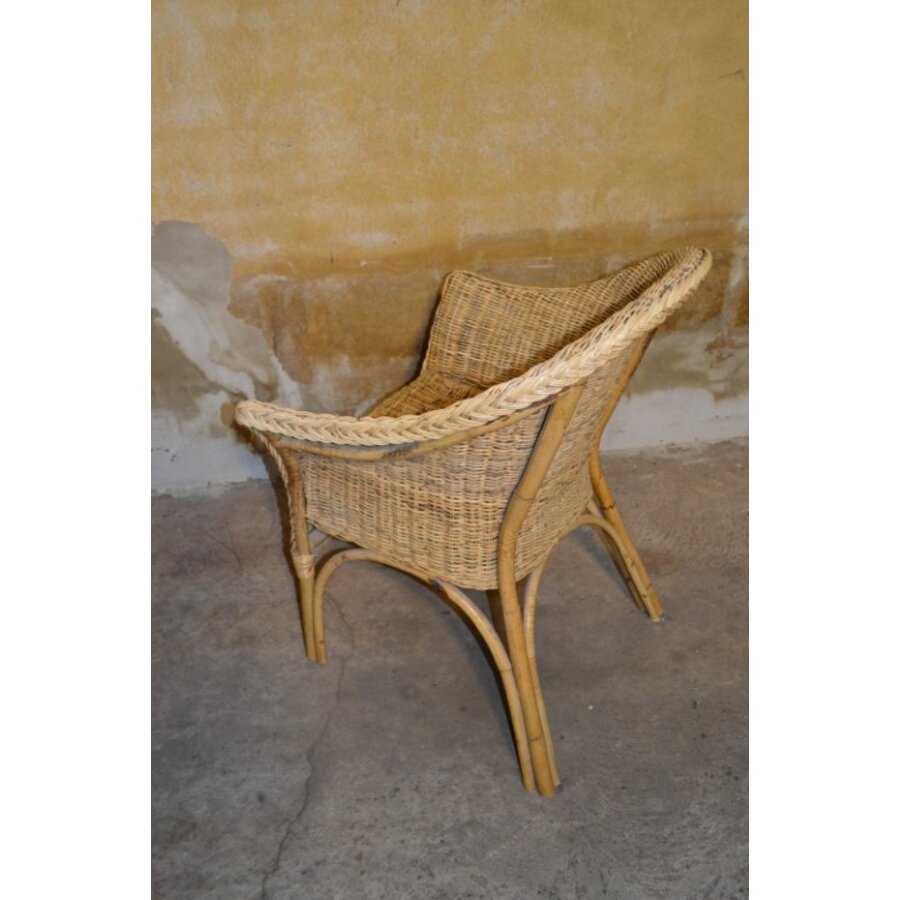 Tweedehands rotan fauteuil met gebogen rugleuning en armleuningen-4