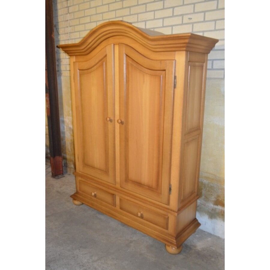 Vintage licht eiken buffetkast met twee deuren, laden en legplanken.-3