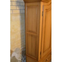 thumb-Vintage licht eiken buffetkast met twee deuren, laden en legplanken.-7