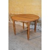 LoodsVol, Tweedehands Stoere ronde vintage eettafel van blank eikenhout met vier poten