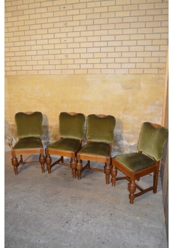 Antieke eiken eetkamerstoelen 