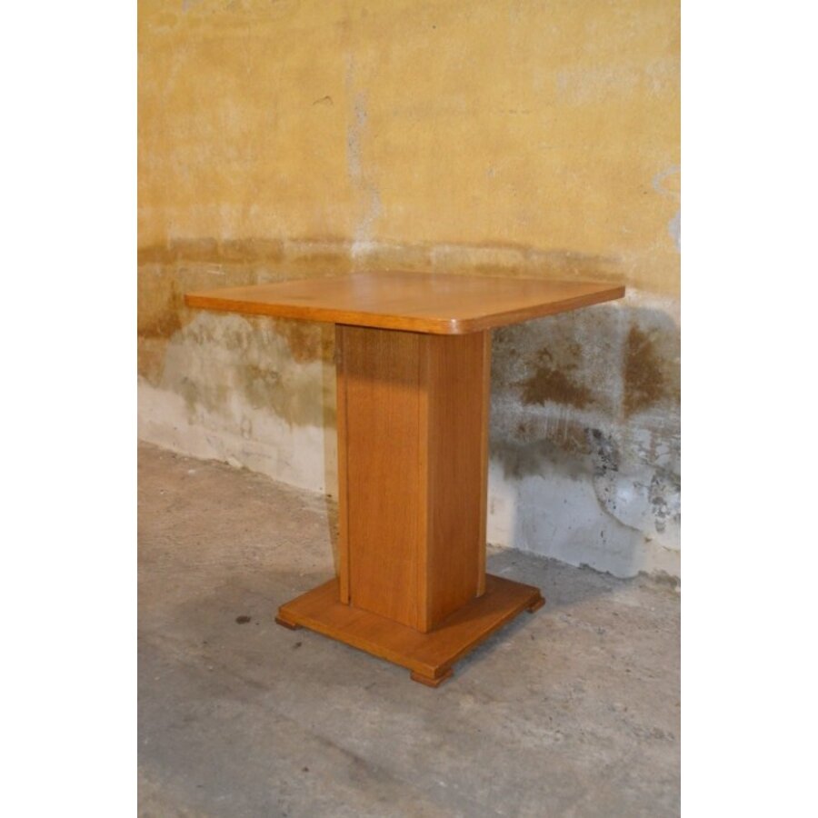 Vierkant bijzettafeltje naar model van de Amsterdamse School-3