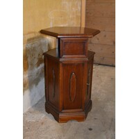 thumb-Zeshoekig vintage bijzetkastje van massief mahoniehout-1