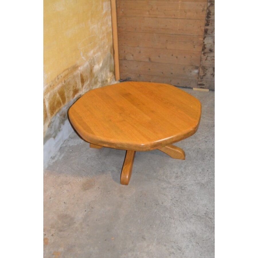 Ronde vintage salontafel van blank eikenhout met middenpoot-1