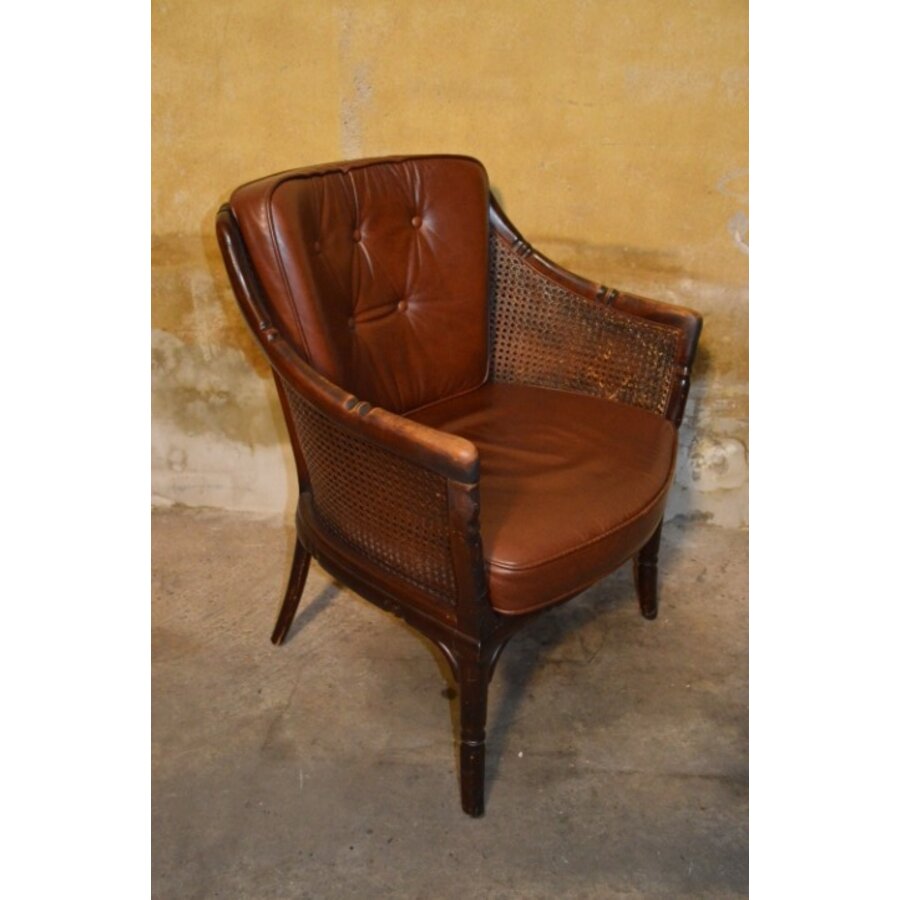 Comfortabele vintage Giorgetti fauteuil met leer en webbing details-8