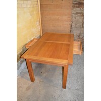 thumb-Mooie grote blank eiken eettafel met twee aanzetbladen-2