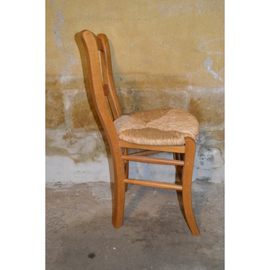 Hollands eikenhouten stoeltje met biezen zitting jaren 60-3