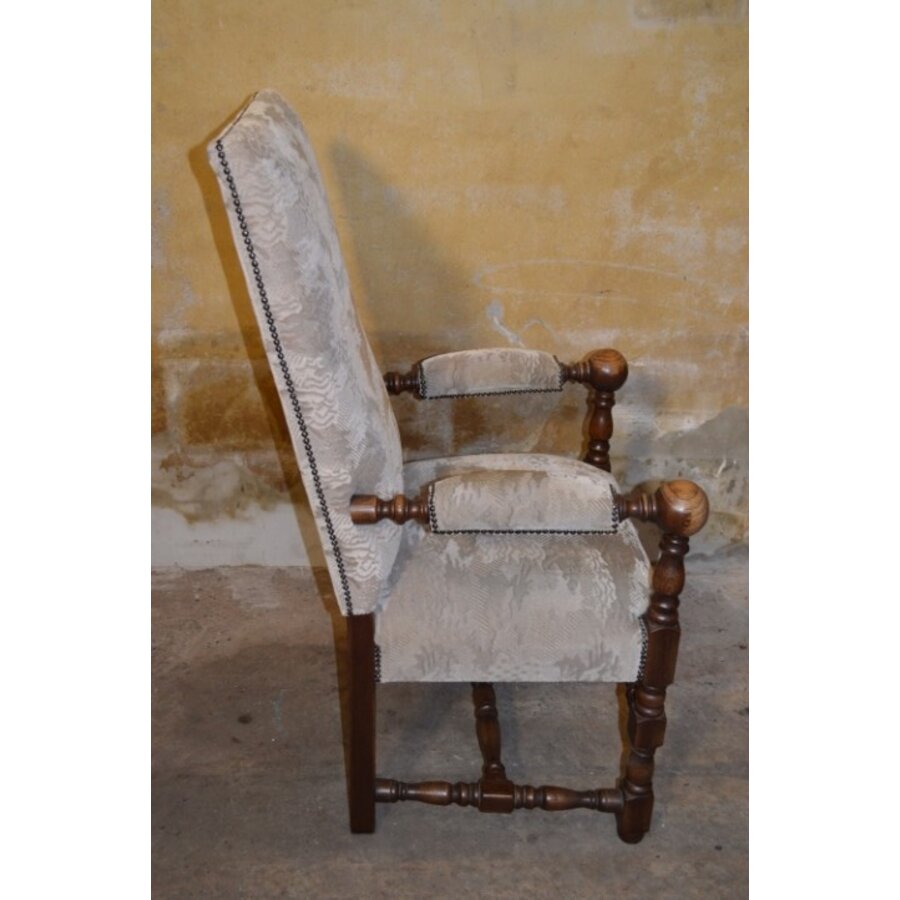 Antieke eiken kasteelstoel met hoge rug en velours bekleding-5