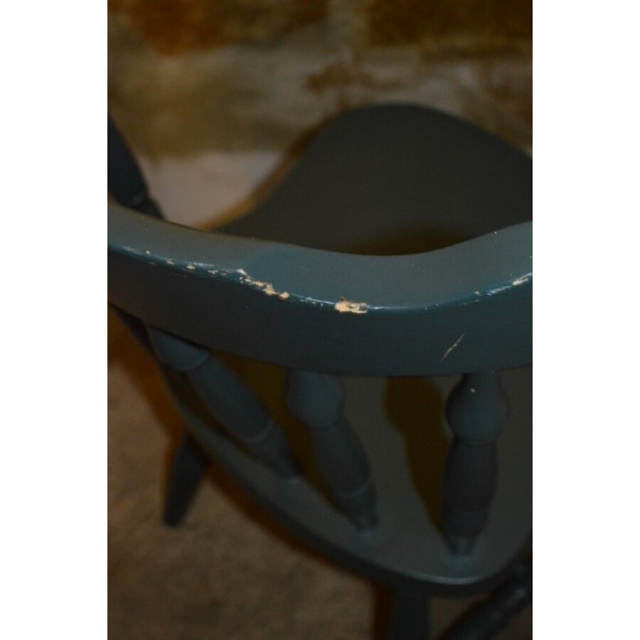 Ouderwetse houten keukenstoel in donkergrijze kleur-4