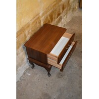 thumb-Elegant vintage mahonie Queen Anne nachtkastje met twee laden-6