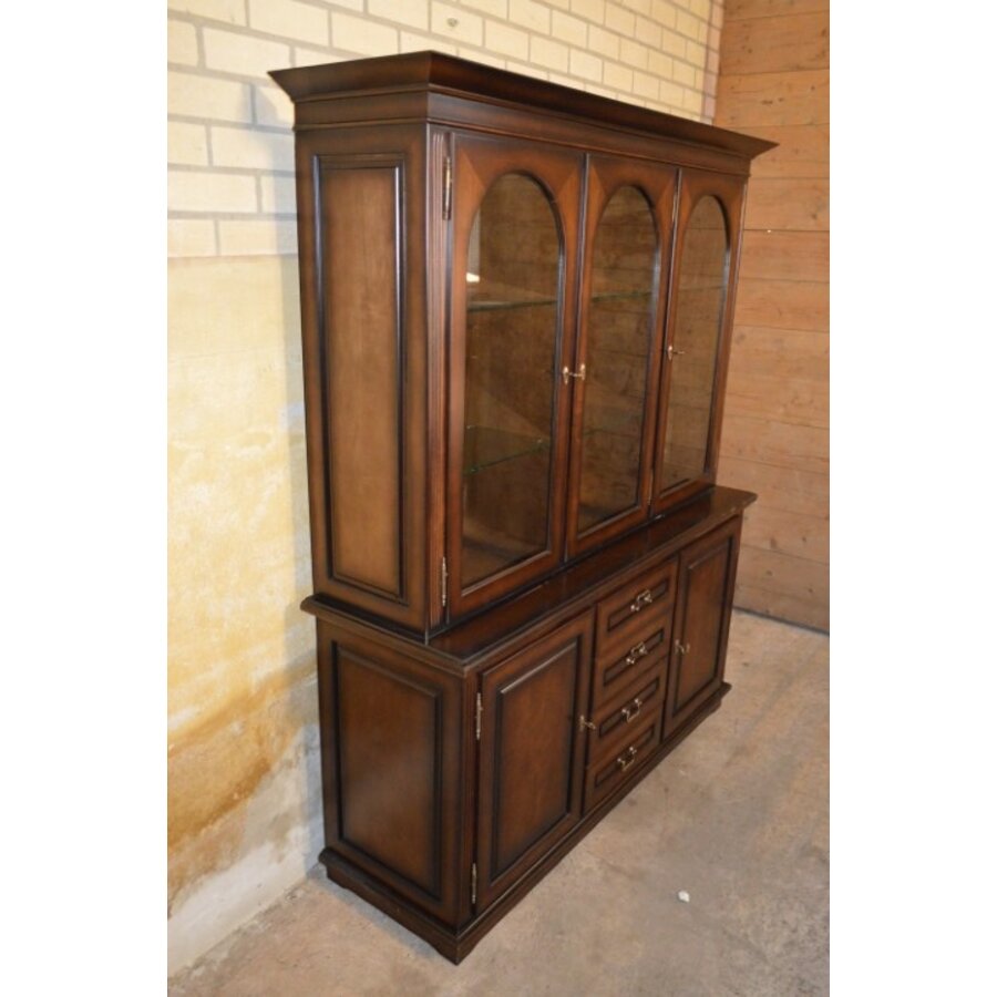 Noten vitrine wandkast van 3B Meubelen met glasdeuren en laden-1